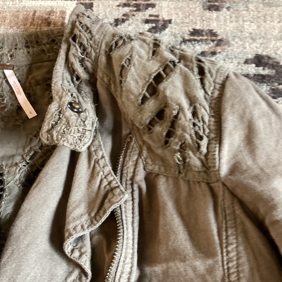 Free people olive cutout Moro jacket - Picture 3 of 7